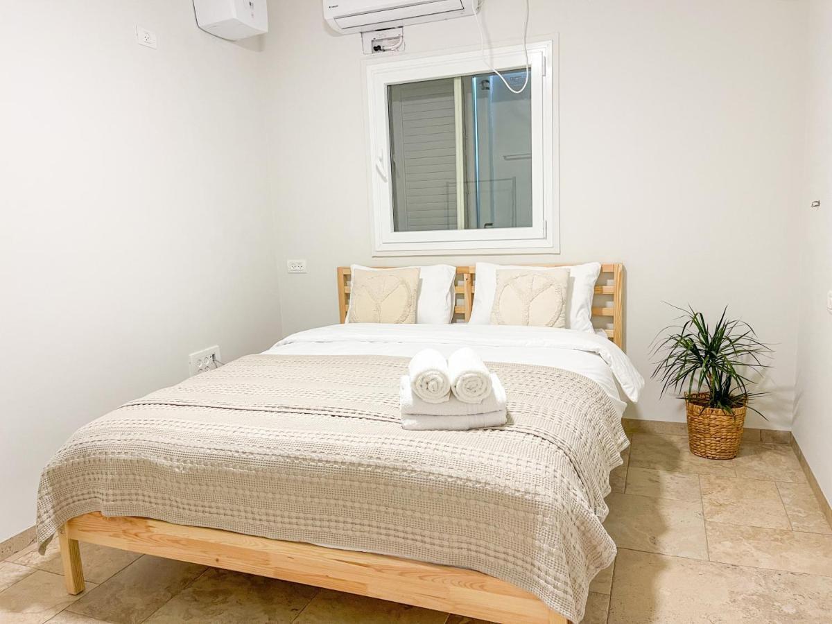הבית הלבן בכפר בלום Kfar Blum Exterior foto